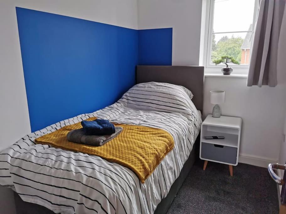 Modern Roomy 3 Bedroom Home Pershore Exterior photo